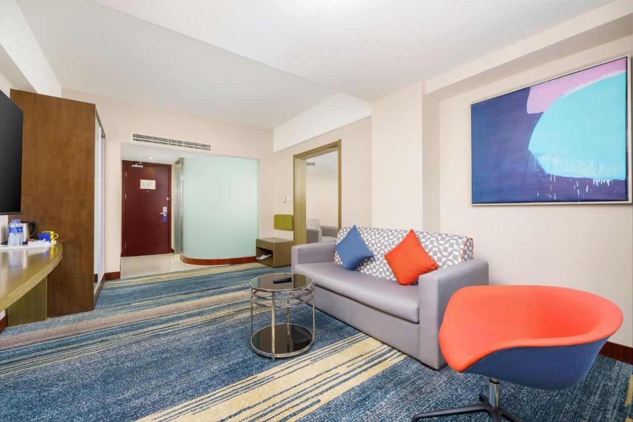 Holiday Inn Express City Centre Dalian By Ihg Exterior foto